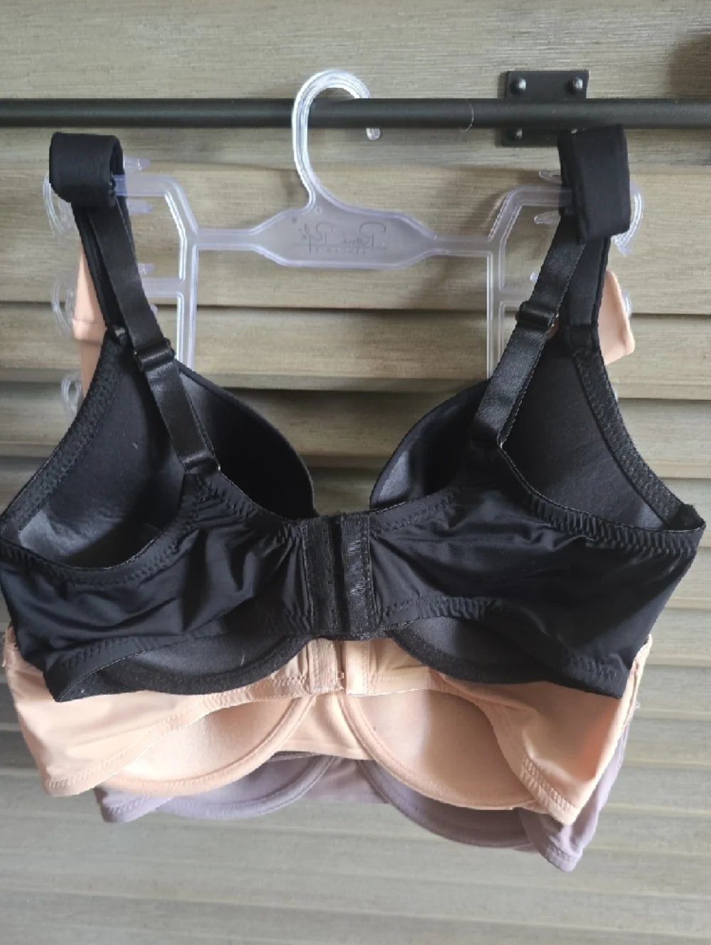 Rene Rofe Pullover T-Shirt Bra - Tan & Black - Picture 7 of 11